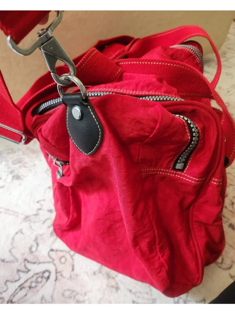90's Kipling Red Duffel Shoulder Bag Luggage 18